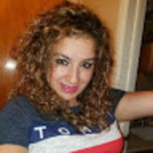 Meet your Posher, Damaris